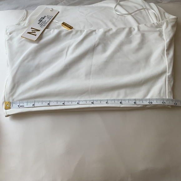 NWT Meshki White Cowl Neck Gold Chain Halter Crop - Picture 10 of 10